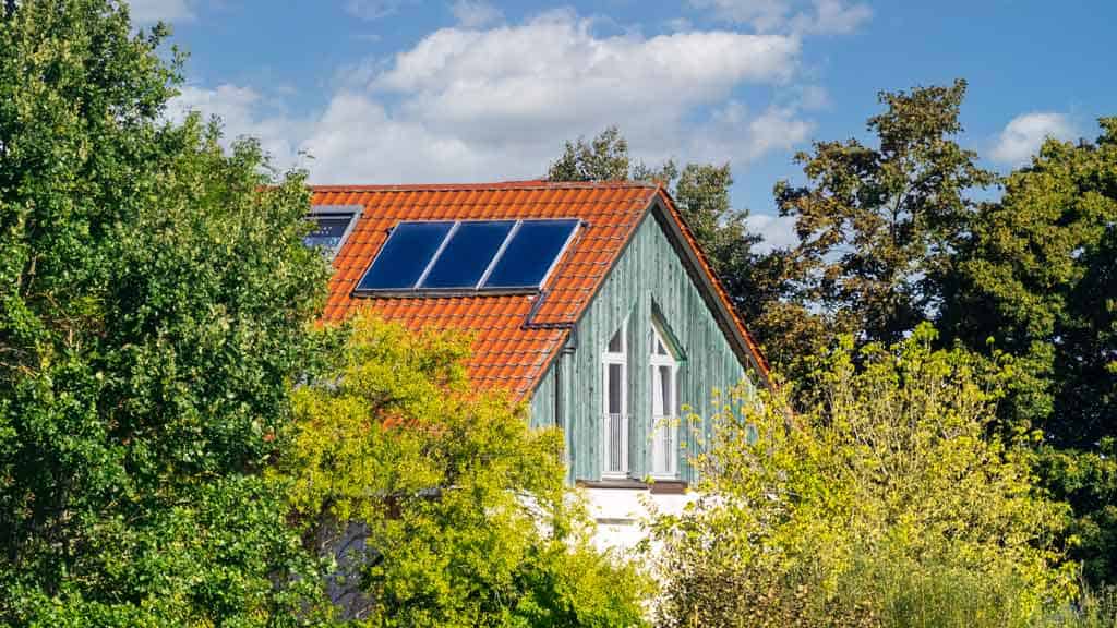 are home solar panels a good investment